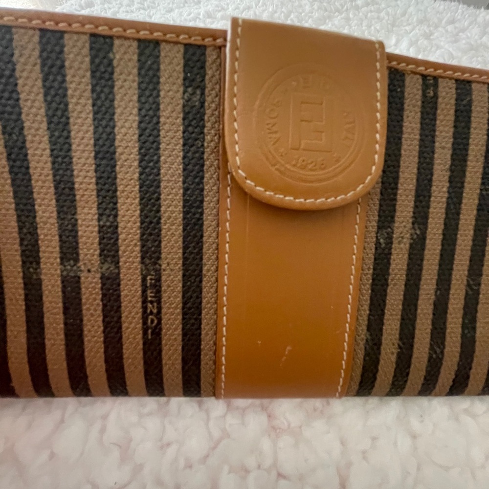 Authentic Fendi Canvas wallet - Picture 8 of 12